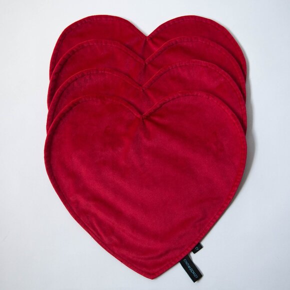 4 Cynthia Rowley Heart Shaped Red Velvet Placemats | Valentine's Day Love - Picture 1 of 4